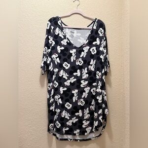 Disney Women's Mickey Mouse Pattern Tee - Black and White